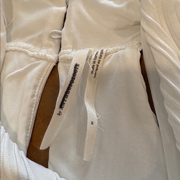 By Anthropologie Cross Neck Halter Top - White - Size Medium - Picture 6 of 13